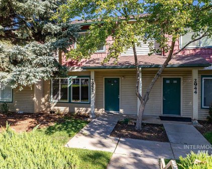 2952 W Cherry Ln, Boise