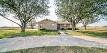 317 Cr 257, Floresville