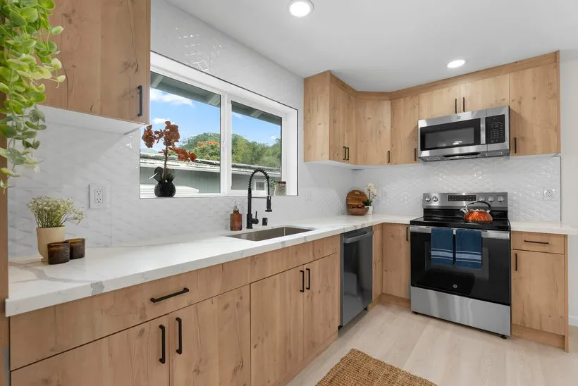 Professional real estate photography of a renovated kitchen in an Oʻahu home