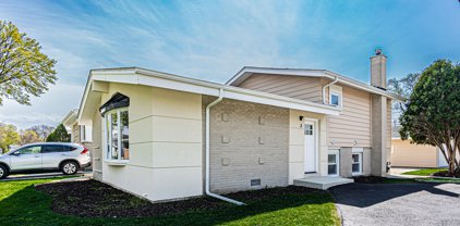 3 W White Oak Street, Arlington Heights