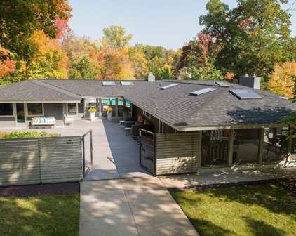 519 Ferndale Road N, Orono