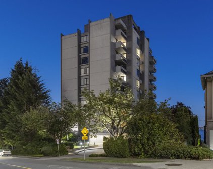 1930 Bellevue Avenue Unit 302, West Vancouver