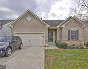 10 Hearthstone   Boulevard, Pemberton image