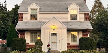 128 Spruce St, Middletown