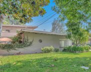 632 University DR, Menlo Park image