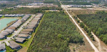 3810 Hacienda Lakes Parkway, Naples