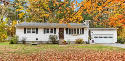 34 Sebbins Pond Drive, Bedford