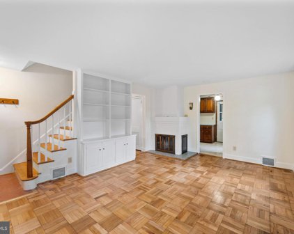 1201 Edmonston Dr, Rockville
