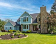 10 Sleepy Hollow  Lane, New Hartford-304889 image