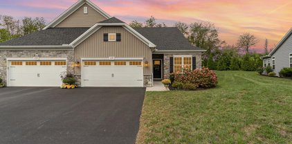 6355 Thornhill Ln, Mechanicsburg