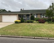 12 Dollard Drive, North Babylon image