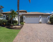 7833 Valderrama Way, Lakewood Ranch image
