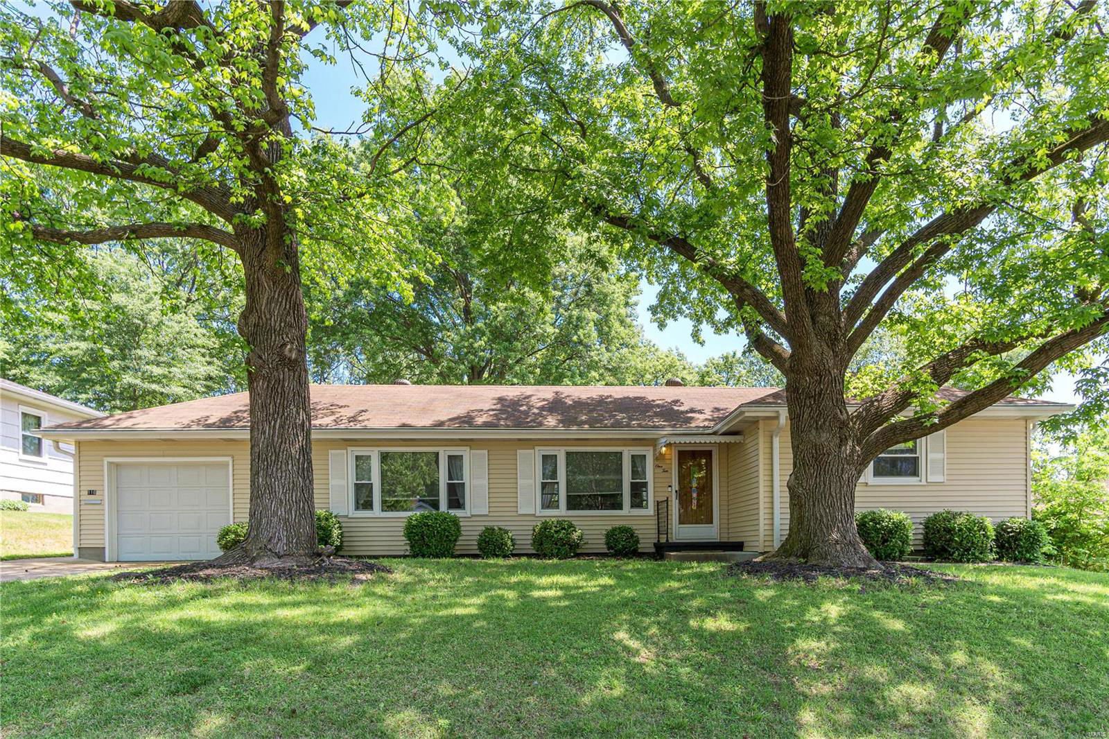 110 E Lane Drive, Washington, 63090