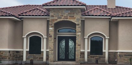 196 County Road 2814, Mico