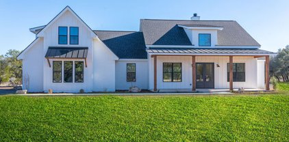 2152 Palomino Springs, Bandera