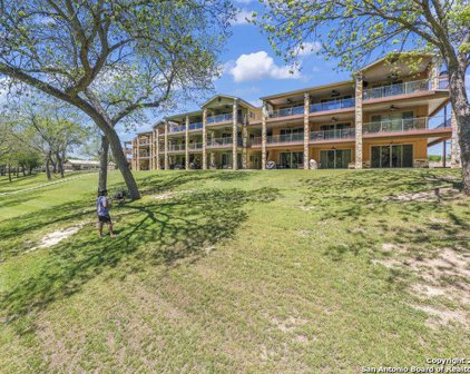 540 River Run Unit 301, New Braunfels