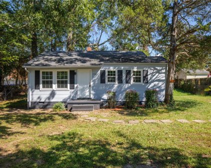 1202 Hickory Avenue, Greensboro