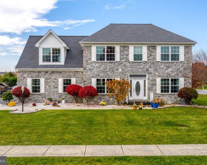5 Westbrook Ct, Palmyra