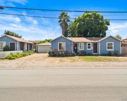 345 Cedar St, El Cajon