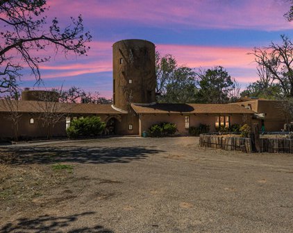 4900 Rio Grande Lane NW, Los Ranchos