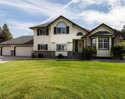 15824 N Fairview Rd, Mead