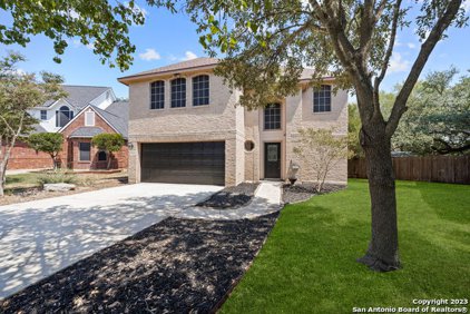 9406 Amber Dawn, Helotes