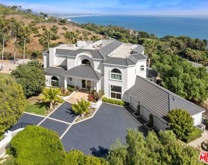 32537 Pacific Coast Highway, Malibu