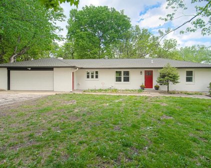 8410 NW Highridge Road, Parkville
