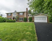 9807 Squaw Valley   Drive, Vienna image
