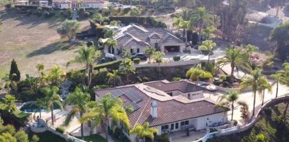 25334 Rue De Fleur, Escondido