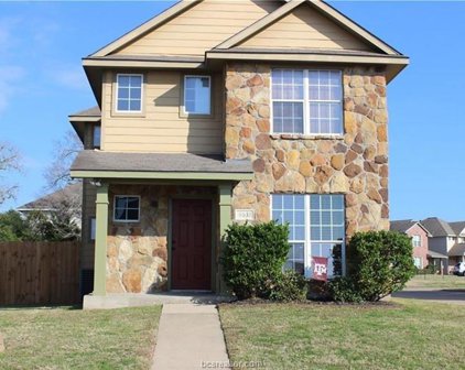 4031 Southern Trace, College Station