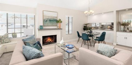 4044 Crystal Dawn Ln Unit #201, University City/UTC