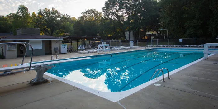 Pool at Knollwood Heights