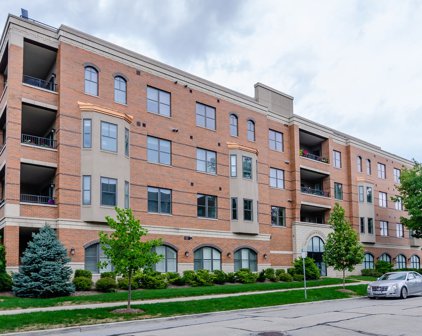 40 S Ashland Avenue Unit #4B, La Grange