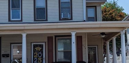 232 E Cherry St, Palmyra