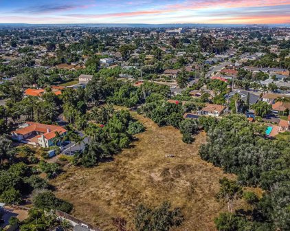 25 Lion Cir, Chula Vista