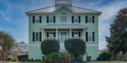 136 Inlet Point Drive, Wilmington