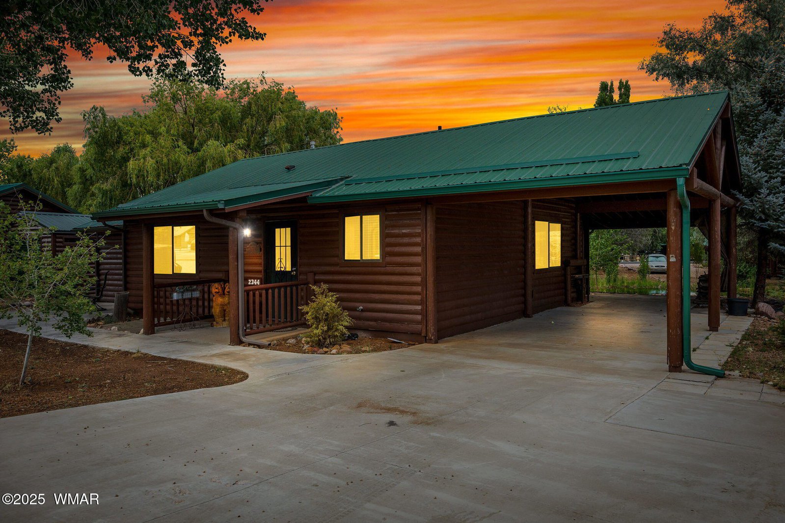 2344 S Buffalo Loop, Overgaard, 85933