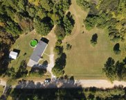 305 Windy Hills Se Drive, Fairmount image