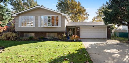 15W713 Virginia Lane, Elmhurst