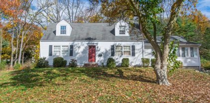 49 Sylvan Dr, Morris Plains Boro