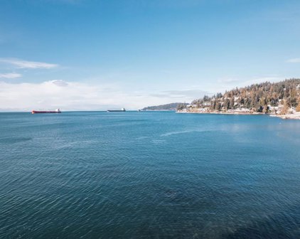 3120 Travers Avenue, West Vancouver