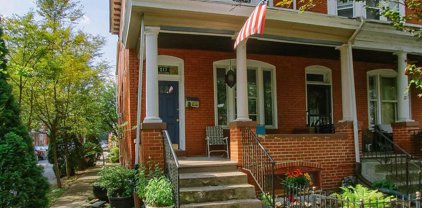 217 Emerald St, Harrisburg