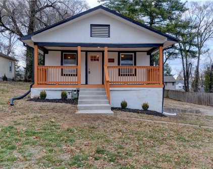 5108 NE 45th Street, Kansas City