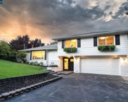 2 Stanton Ct, Orinda image