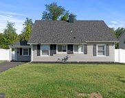 28 Buckingham Dr, Willingboro image
