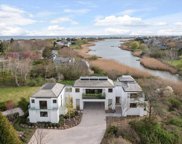 1076 OCEAN RD, Water Mill image