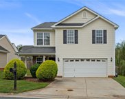 929 Peachtree Meadows Circle, Kernersville image