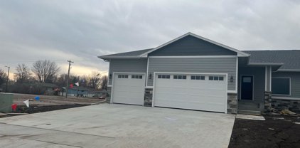 109 Mydland Dr, Harrisburg