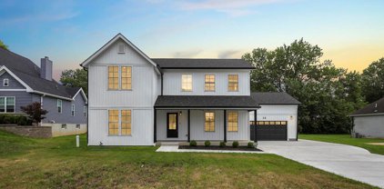 28 Millwell  Drive, Maryland Heights
